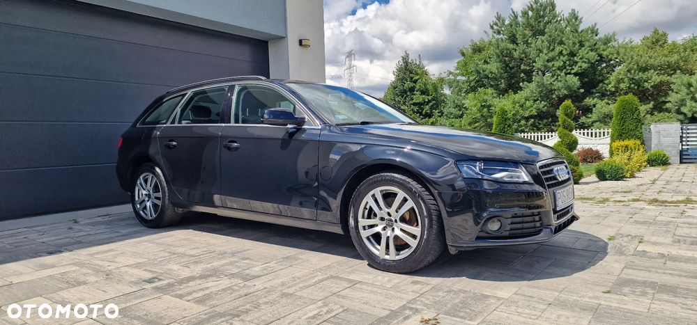 Audi A4 Avant - 1