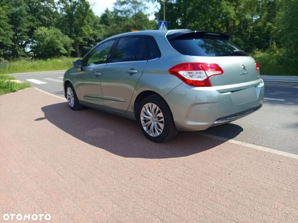 Citroën C4 VTi 120 Exclusive - 8