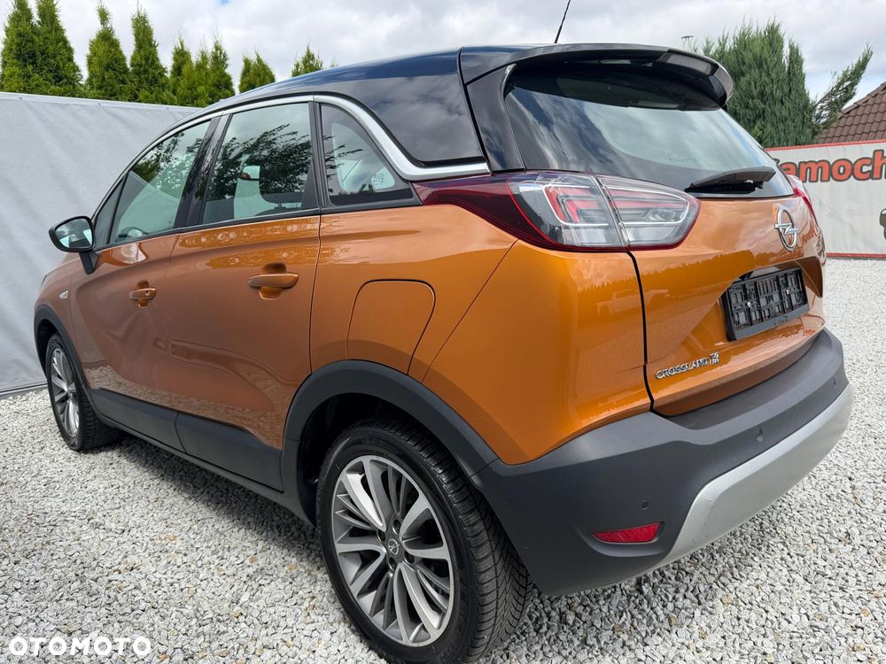 Opel Crossland X 1.2 T Design Line S&S - 13