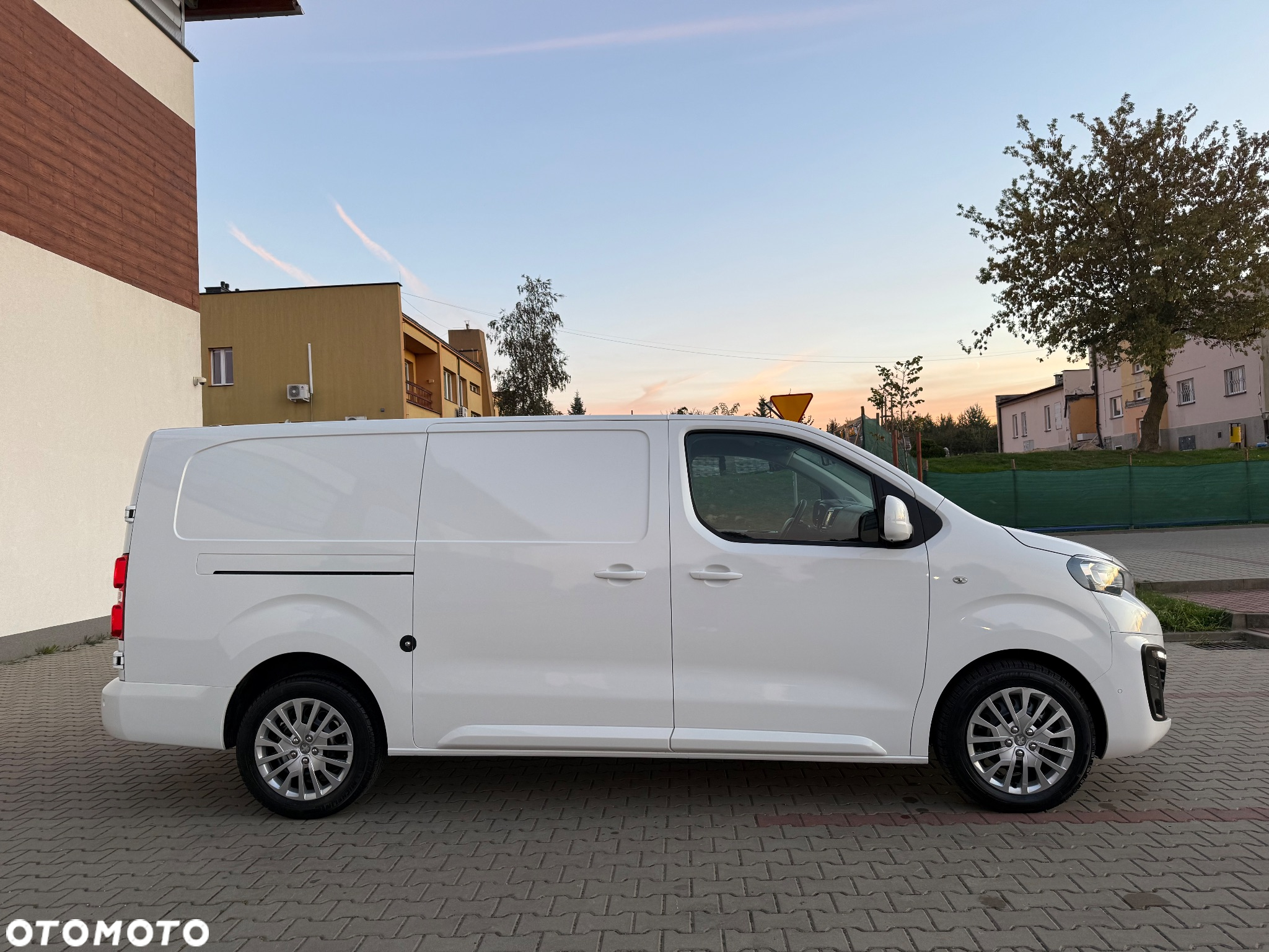 Peugeot EXPERT - 18