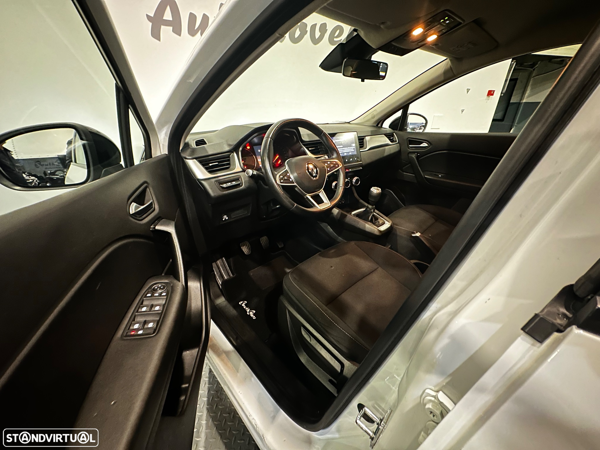 Renault Captur 1.0 TCe Intens Bi-Fuel - 12