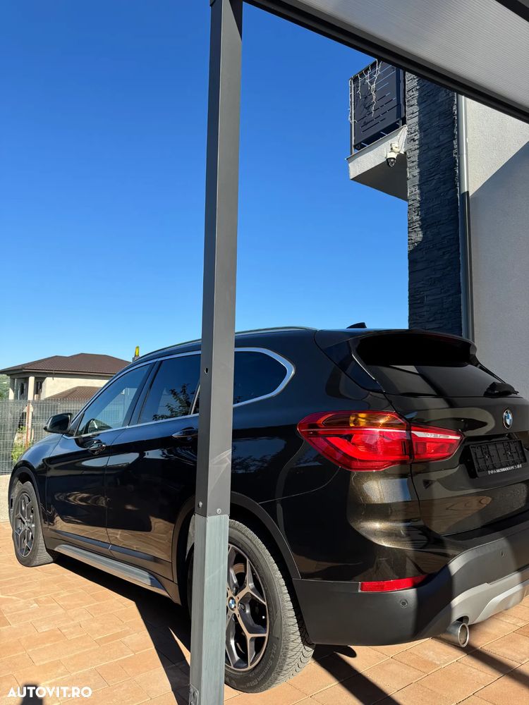 BMW X1 sDrive20i AT xLine - 8
