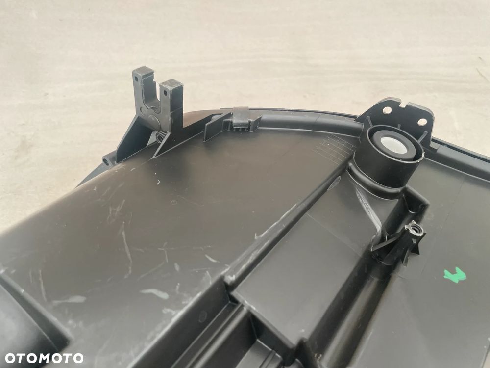 Audi A4 B9 reflektor xenon prawy nowy oryginał 8W0941006 - 7