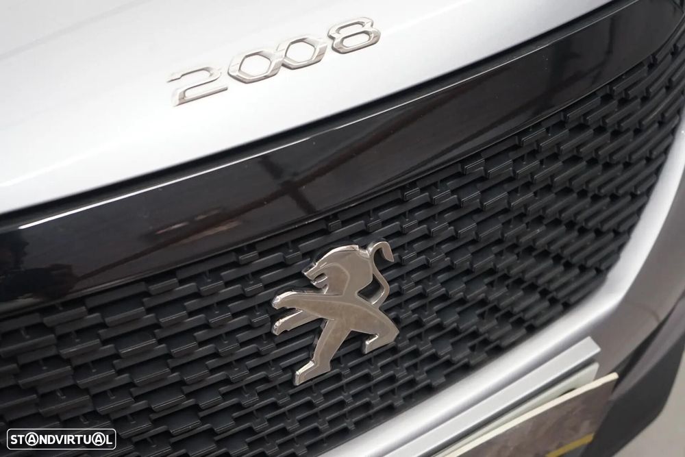 Peugeot 2008 1.2 PureTech Allure - 9