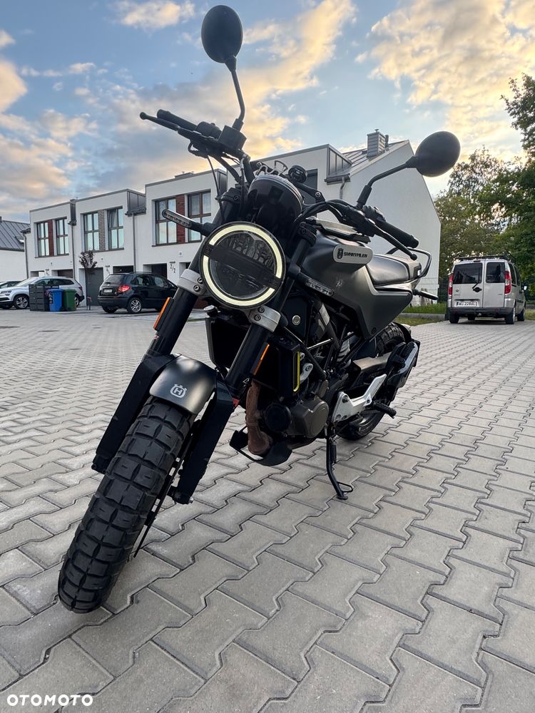 Husqvarna Svartpilen - 2