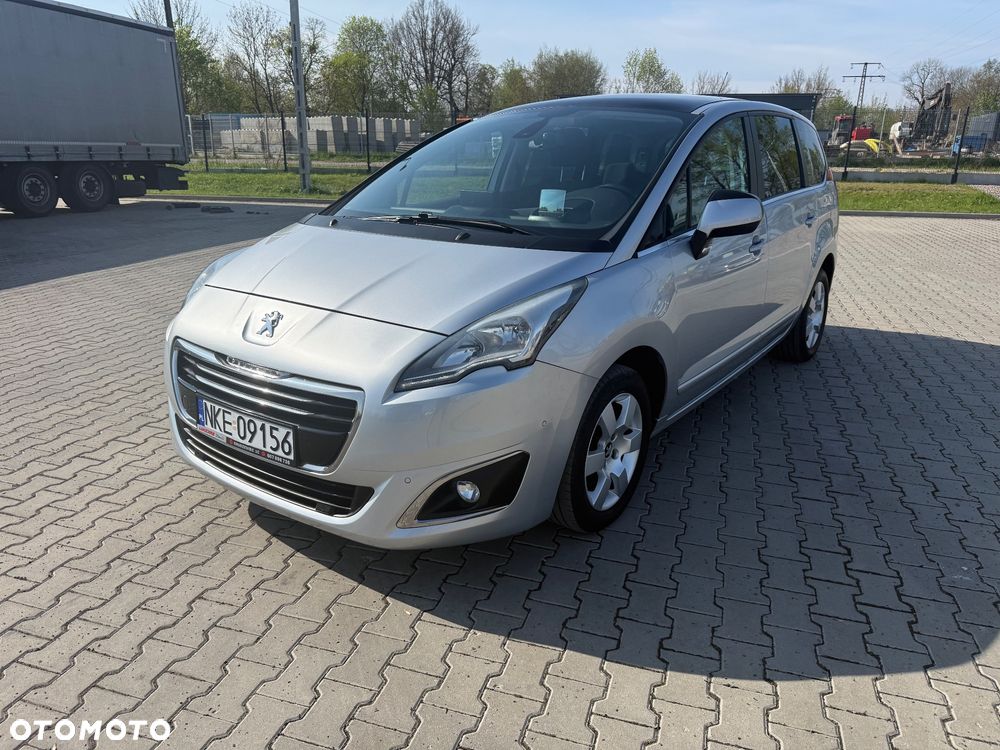 Peugeot 5008 2.0 HDi Allure 7os - 2