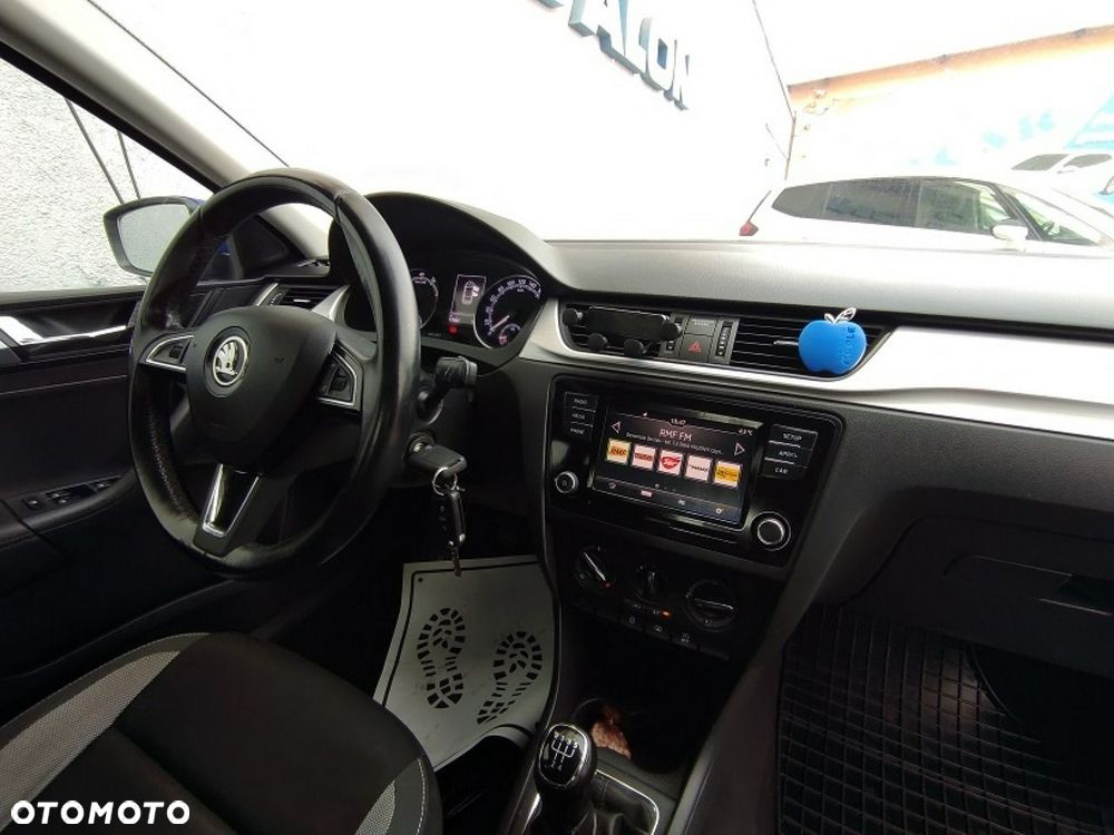 Skoda RAPID - 13