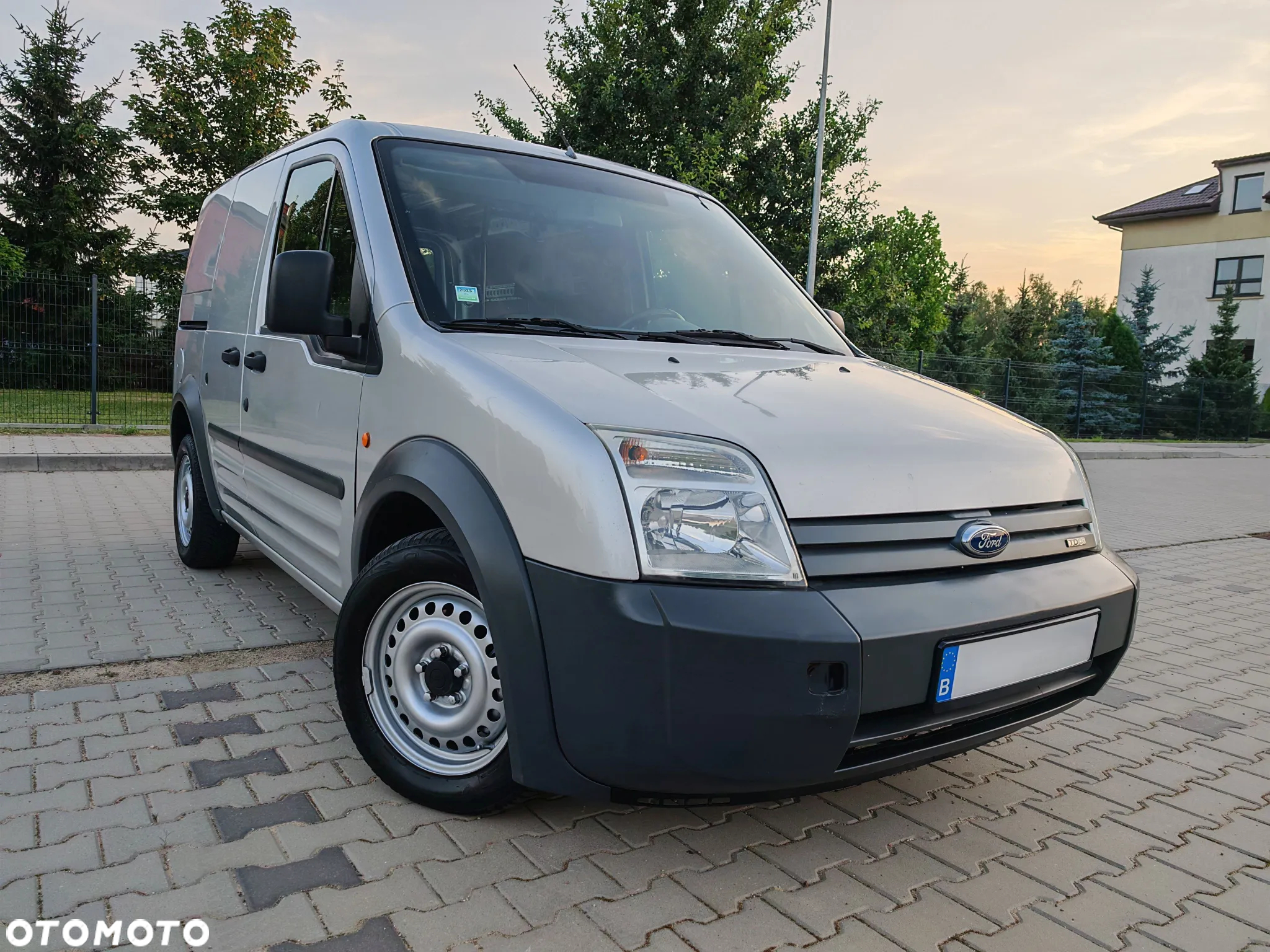 Ford Transit Connect 220 SWB Van - 2