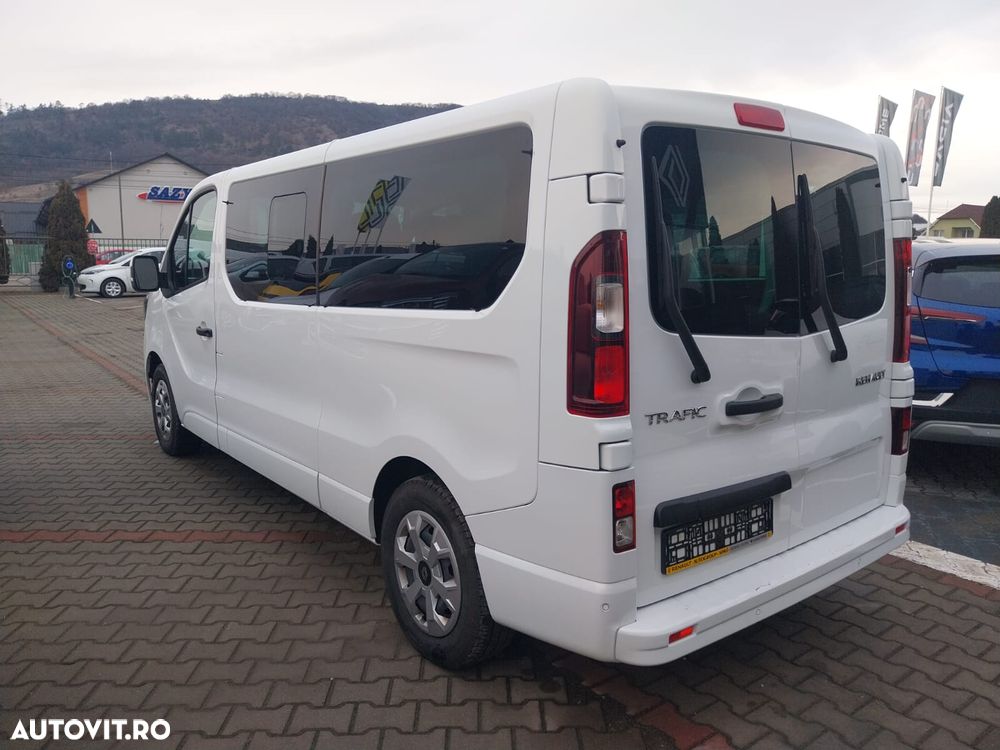 Renault Trafic Blue Grand Life - 12