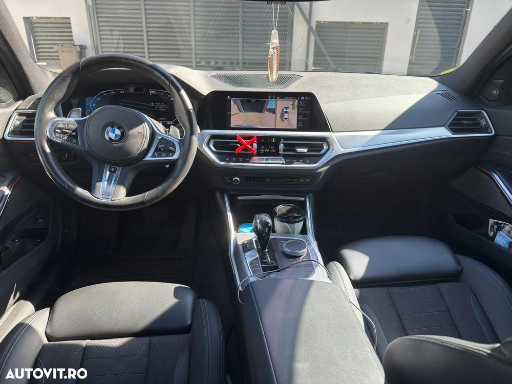 BMW Seria 3 320d Aut. Sport Line - 9