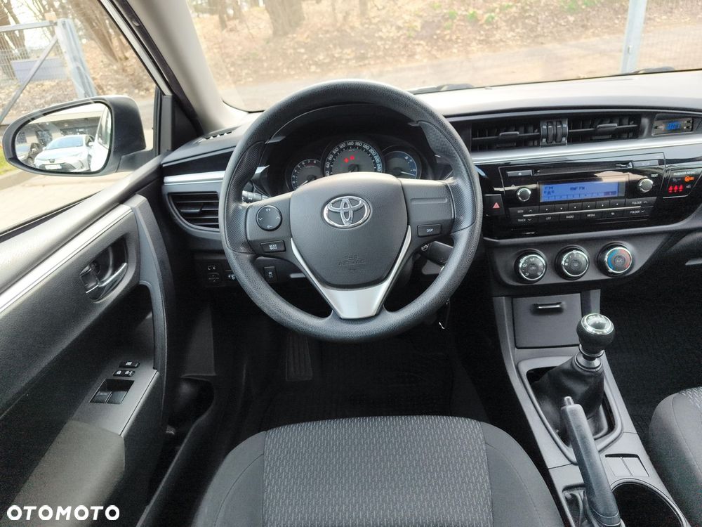 Toyota Corolla 1.33 Active - 12