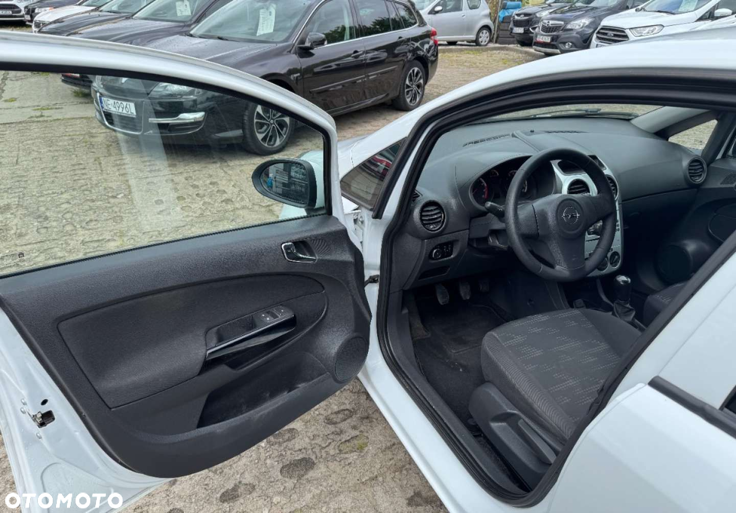 Opel Corsa - 10