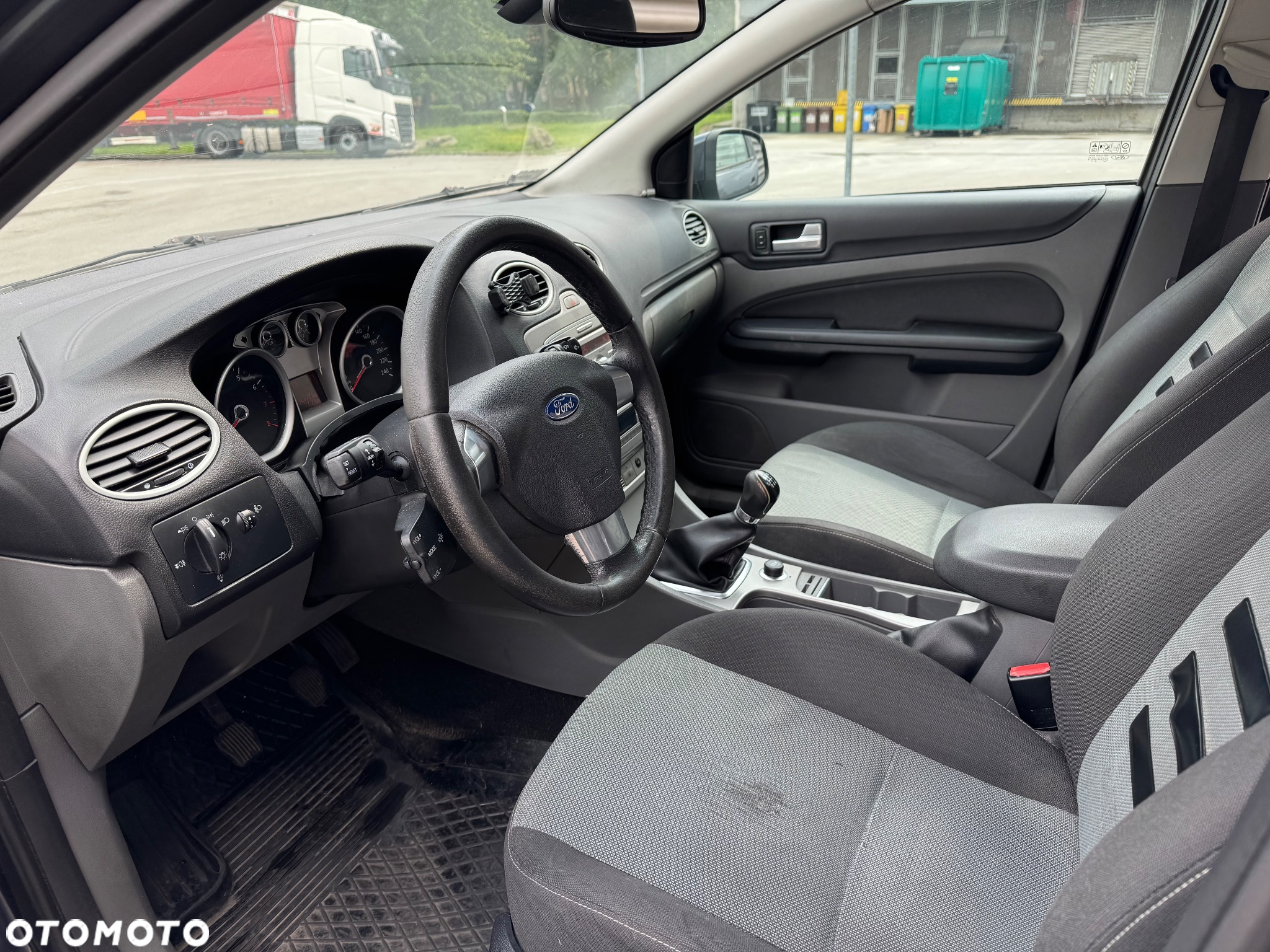 Ford Focus 1.6 Gold X - 7
