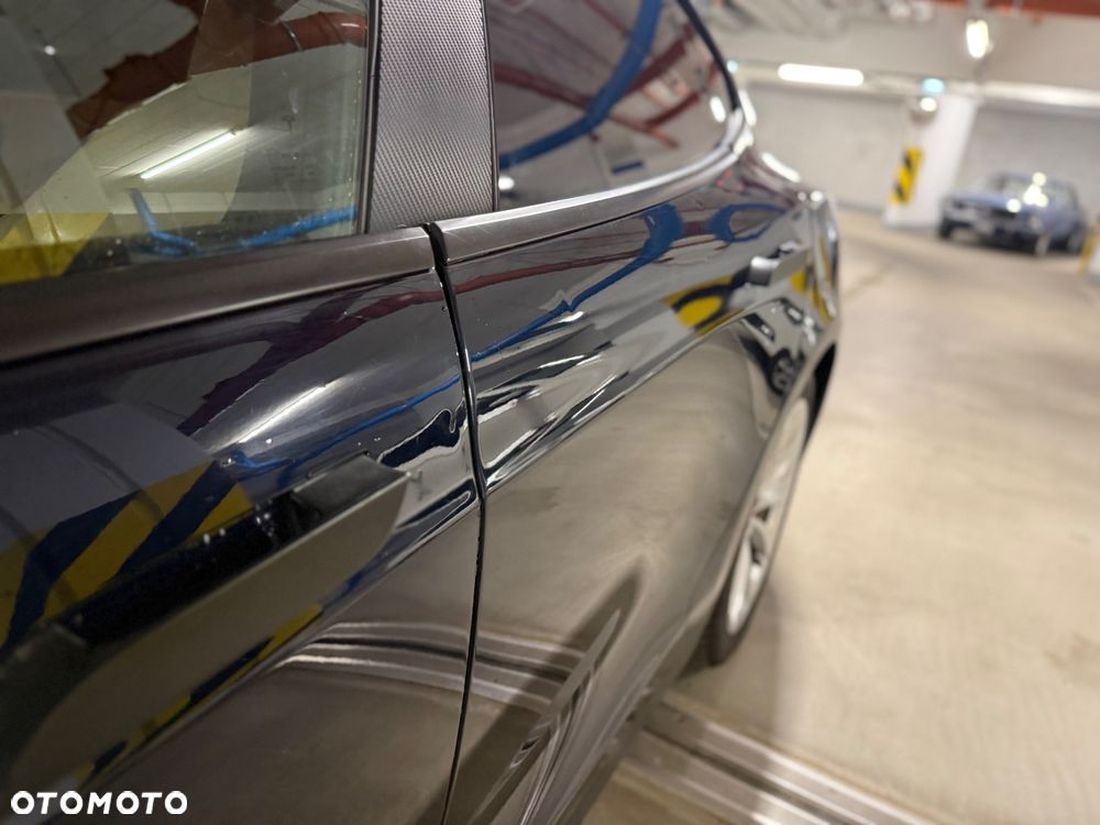 Tesla Model S Performance - 19