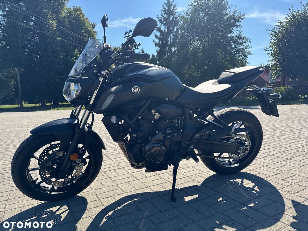Yamaha MT - 6