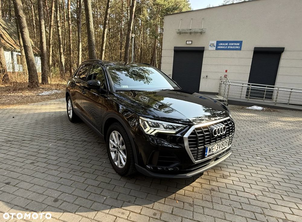 Audi Q3 35 TFSI S tronic - 4