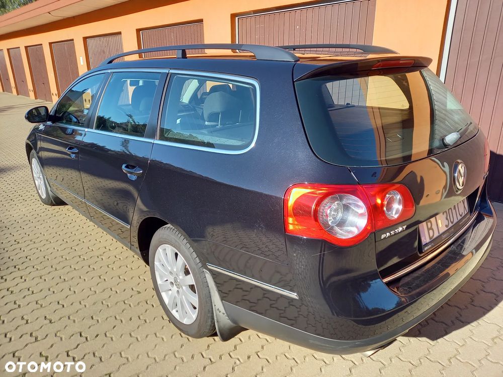 Volkswagen Passat 2.0 TDI DPF Comfortline - 4