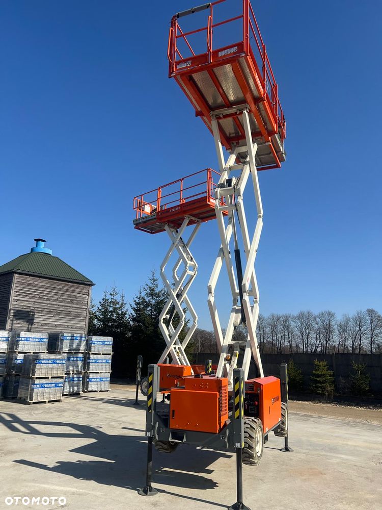 Snorkel S2255RT Podnośnik nożycowy 4x4 Diesel 50 mth 420KG Platforma Genie Skyjack - 25