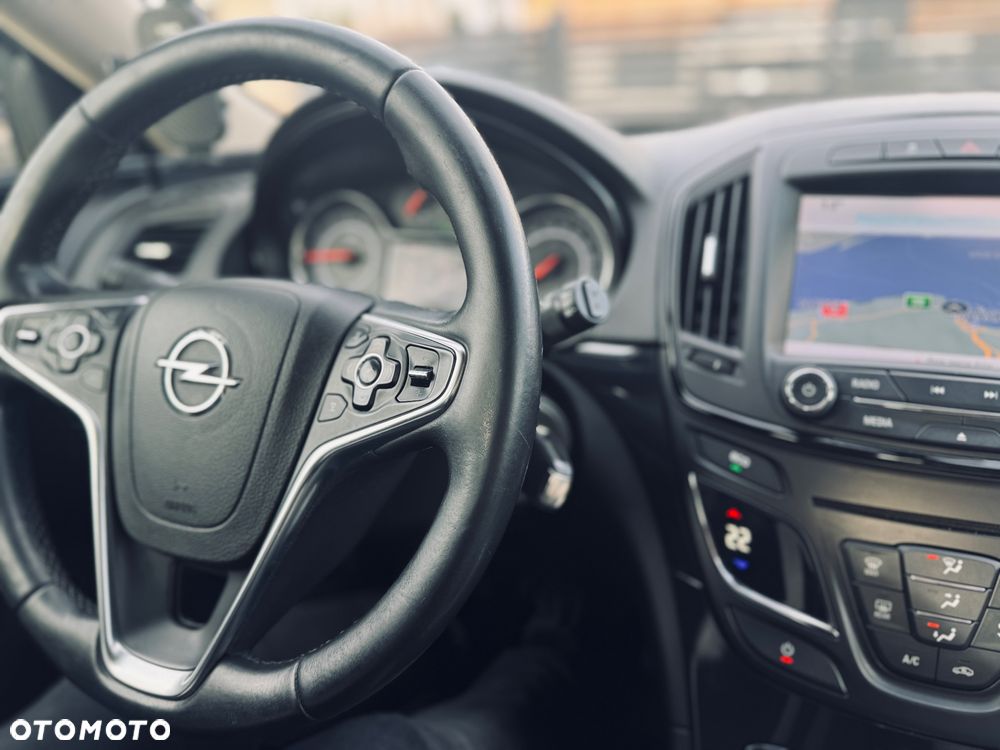 Opel Insignia 2.0 CDTI Cosmo S&S - 28