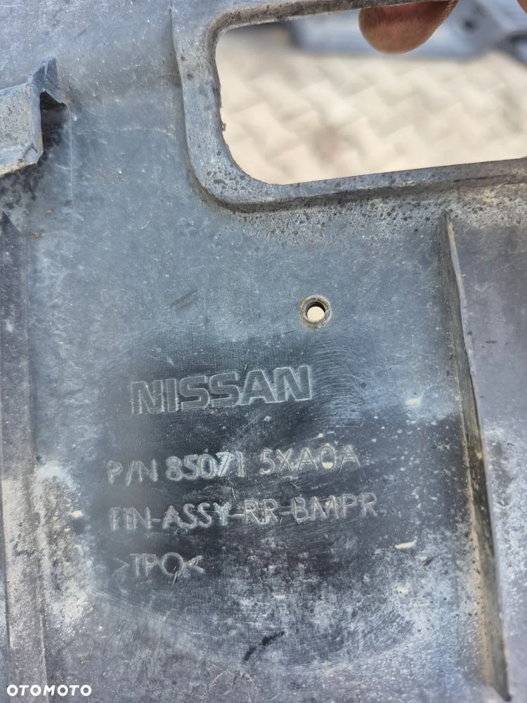Nissan Navara zderzak tylny 850715XA0A - 5