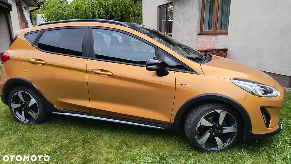 Ford Fiesta 1.0 EcoBoost S&S ACTIVE COLOURLINE - 4