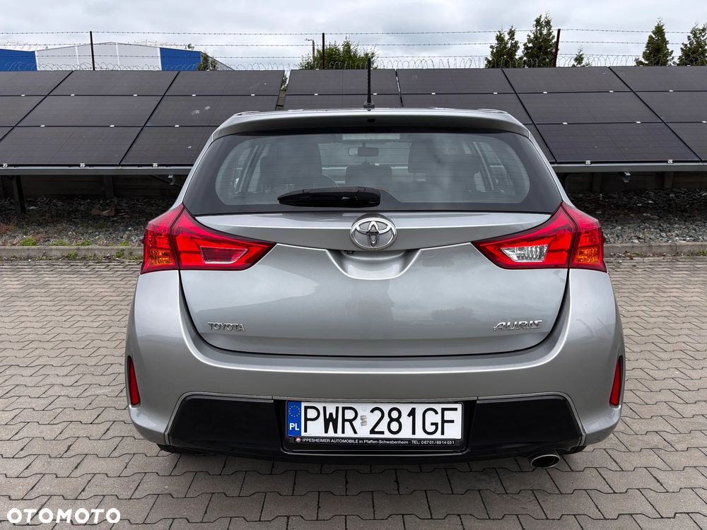 Toyota Auris 2.0 D-4D Comfort - 8