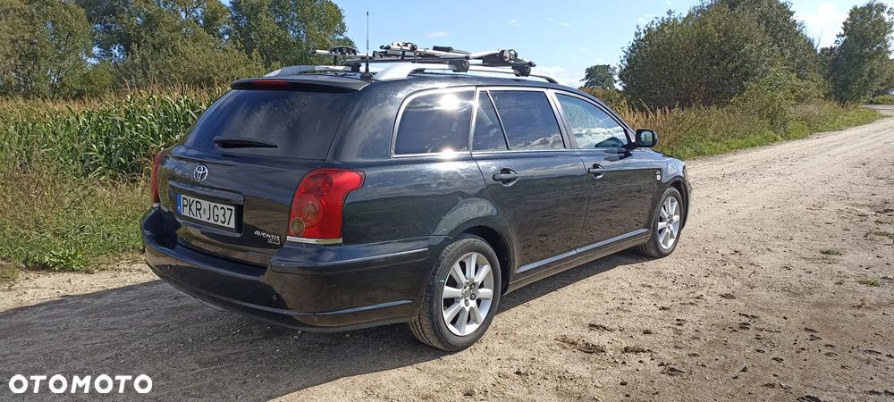 Toyota Avensis 2.0 D-4D Sol - 8