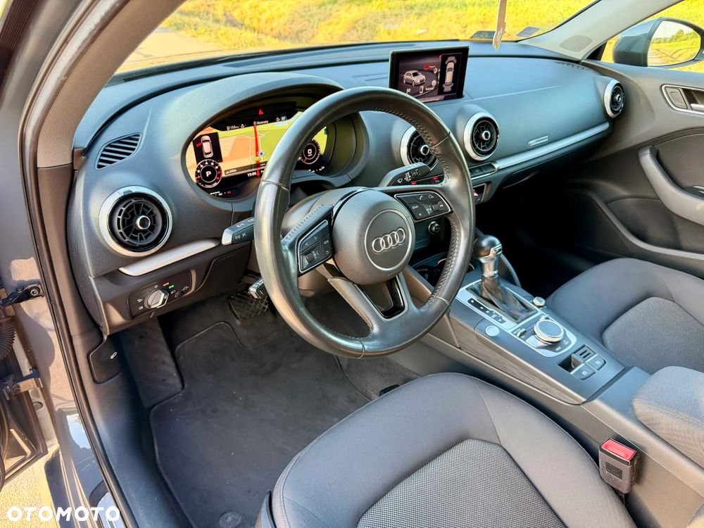 Audi A3 Sportback 35 TFSI S tronic - 19