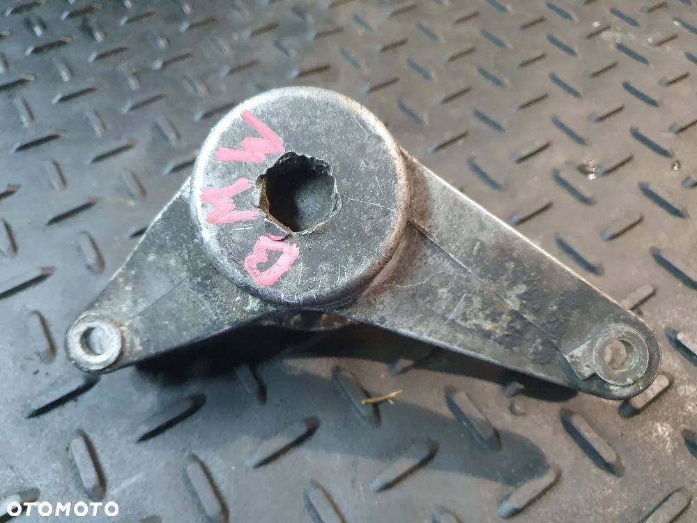 BMW E39 E38 E34 E36 mocowanie dźwignia napinacza paska 2.5 TDS 7786259 - 1