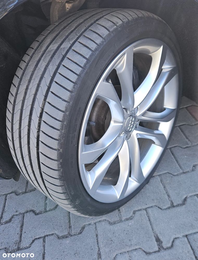 Audi A8 4.2 FSI L Quattro - 13