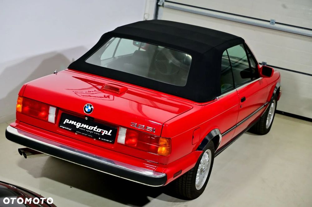 BMW Seria 3 325i - 15