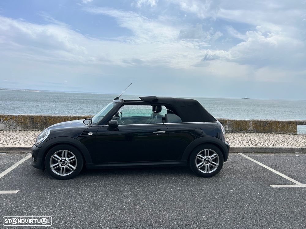 MINI Cabrio Cooper D - 19