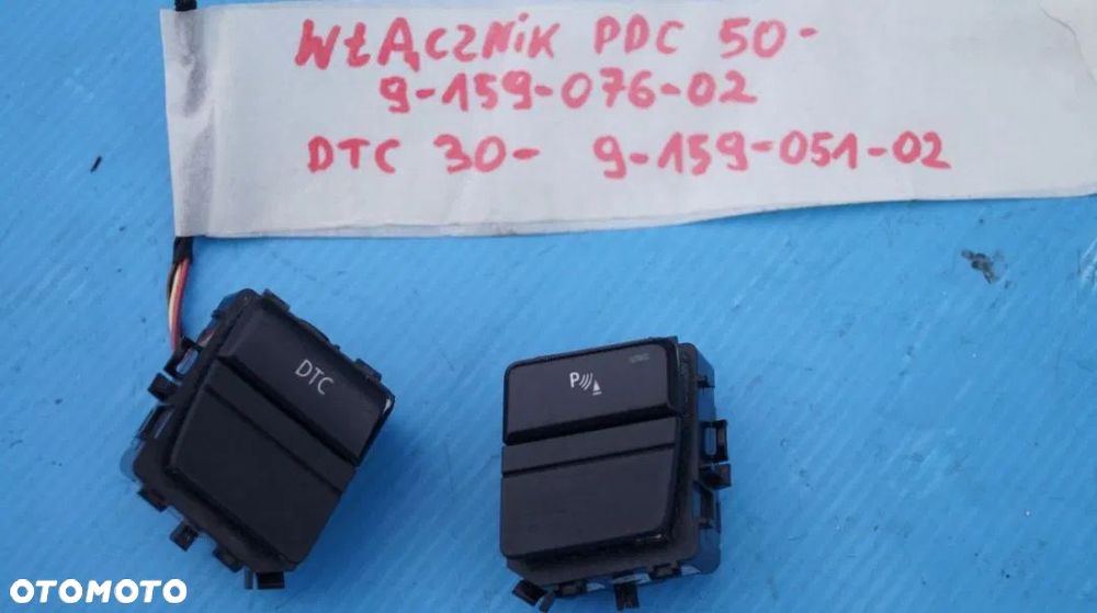 Włącznik DTC PDC BMW E60 lift - 1