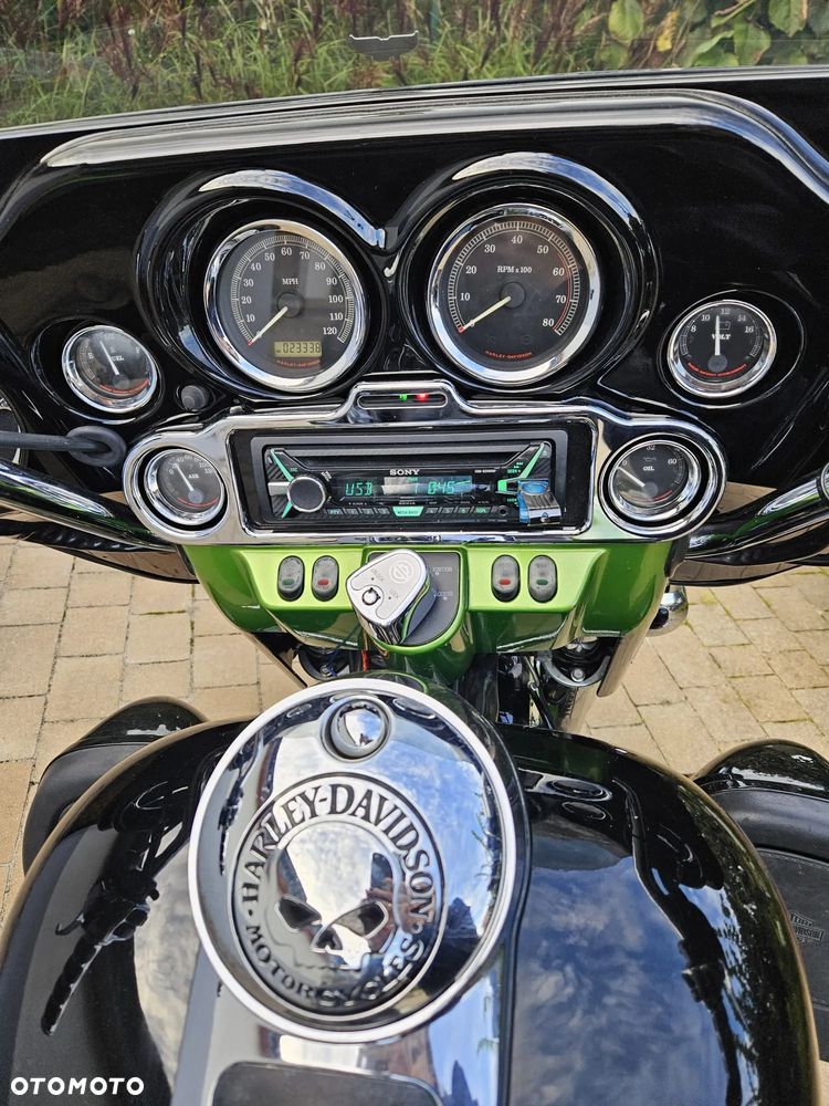 Harley-Davidson FLHTCU Ultra - 18