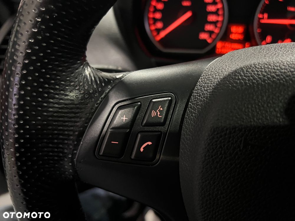 BMW Seria 1 123d DPF Edition Lifestyle - 31