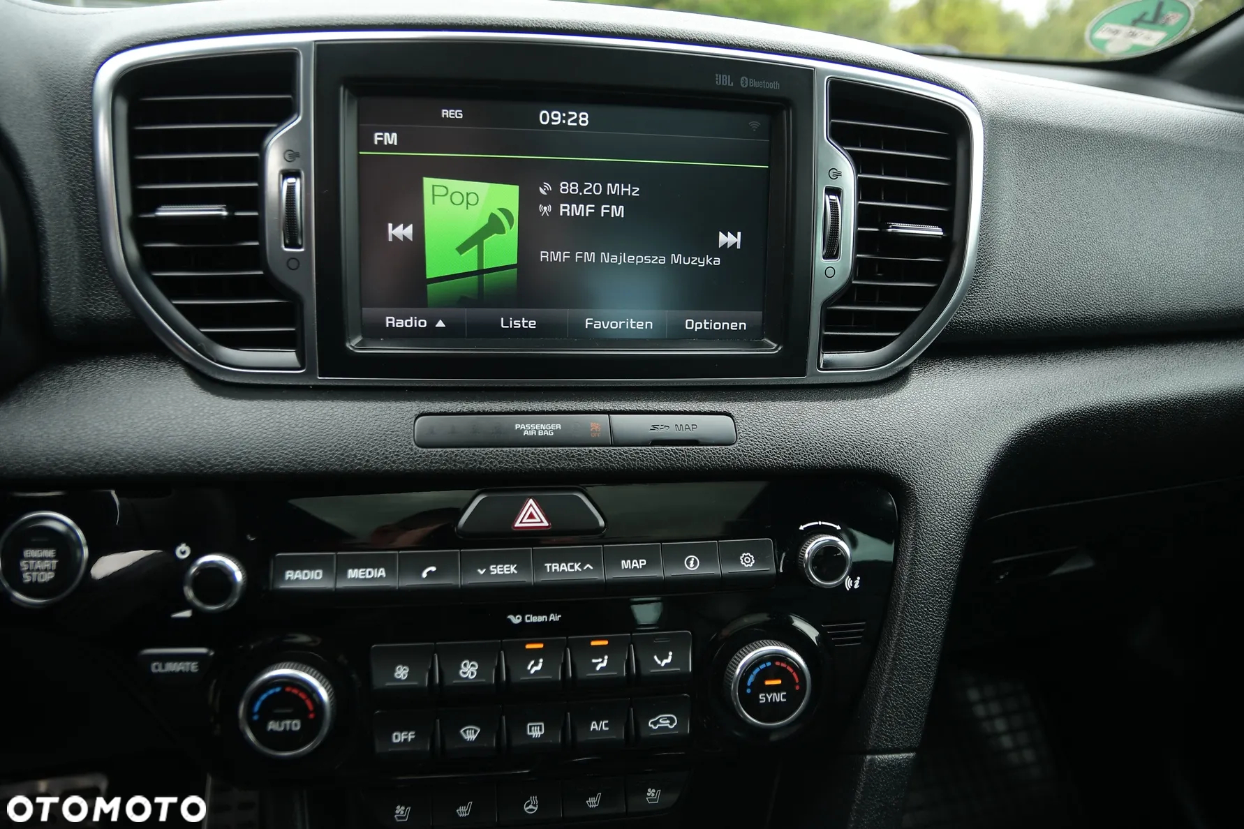 Kia Sportage 2,0 CRDI AWD GT Line - 29