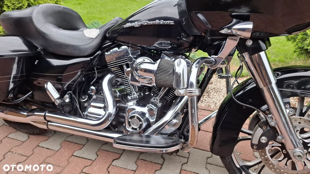 Harley-Davidson Touring Road Glide - 13