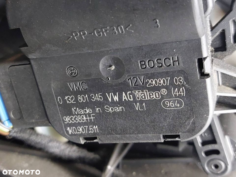 OBUDOWA NAGRZEWNICY SKODA OCTAVIA II EU - 6