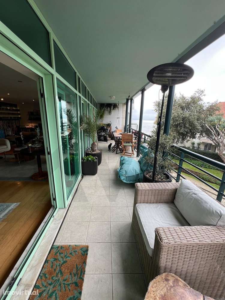 Fantástico T4 Duplex em Condomínio Fechado na Marginal - Grande imagem: 2/51