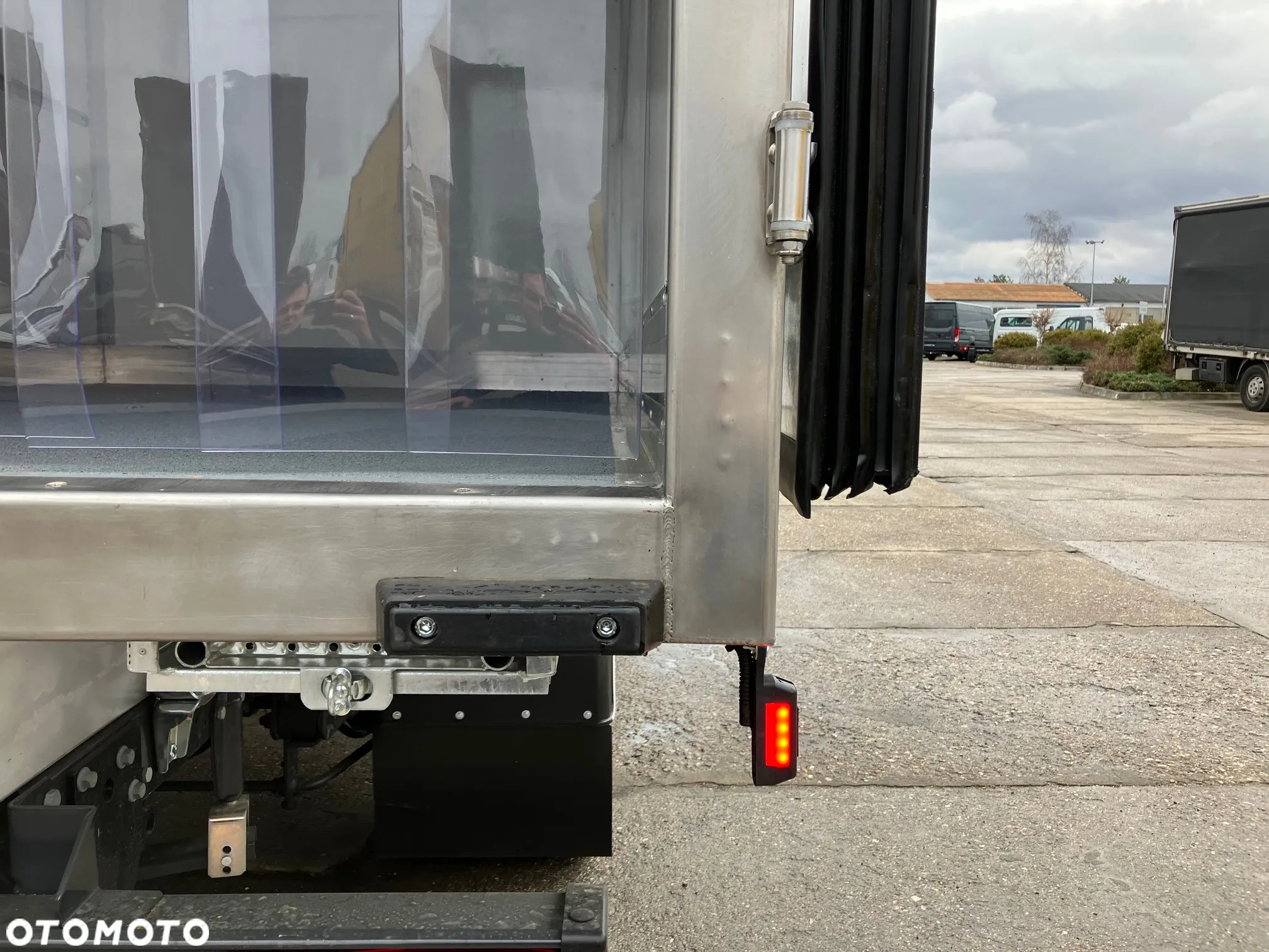 Iveco 3.0 Daily 35C16 chłodnia Zanotti - 15
