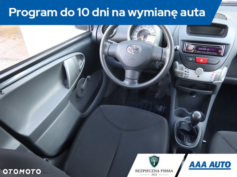 Toyota Aygo - 8