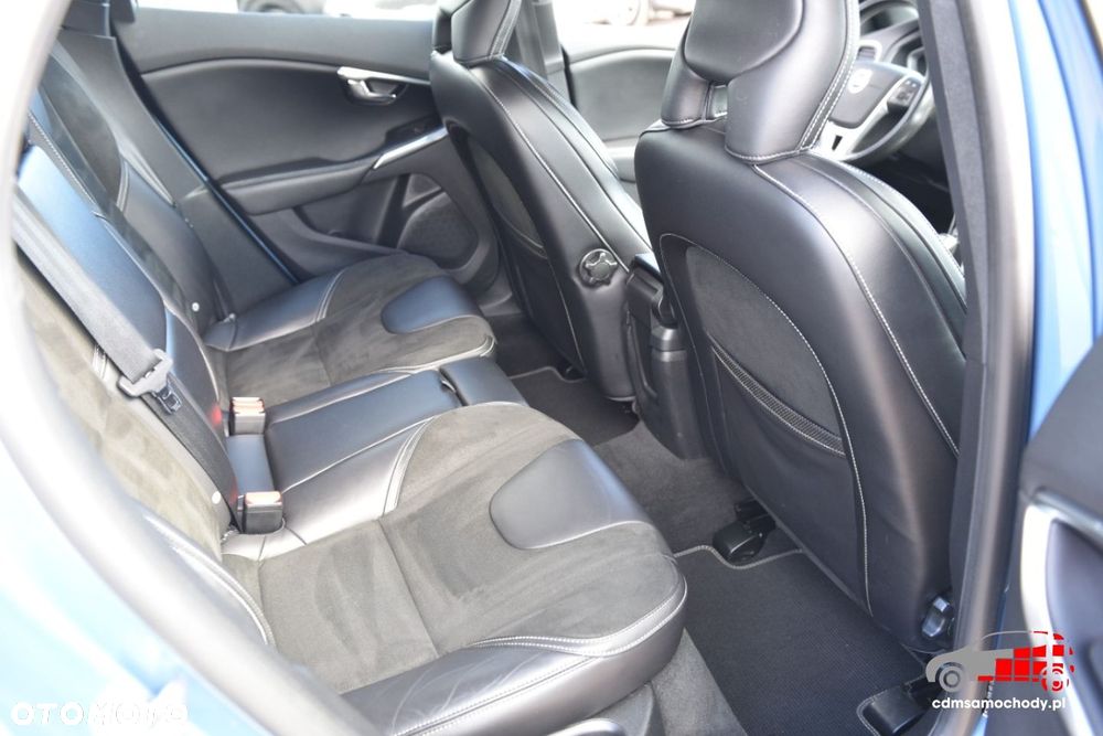 Volvo V40 - 20