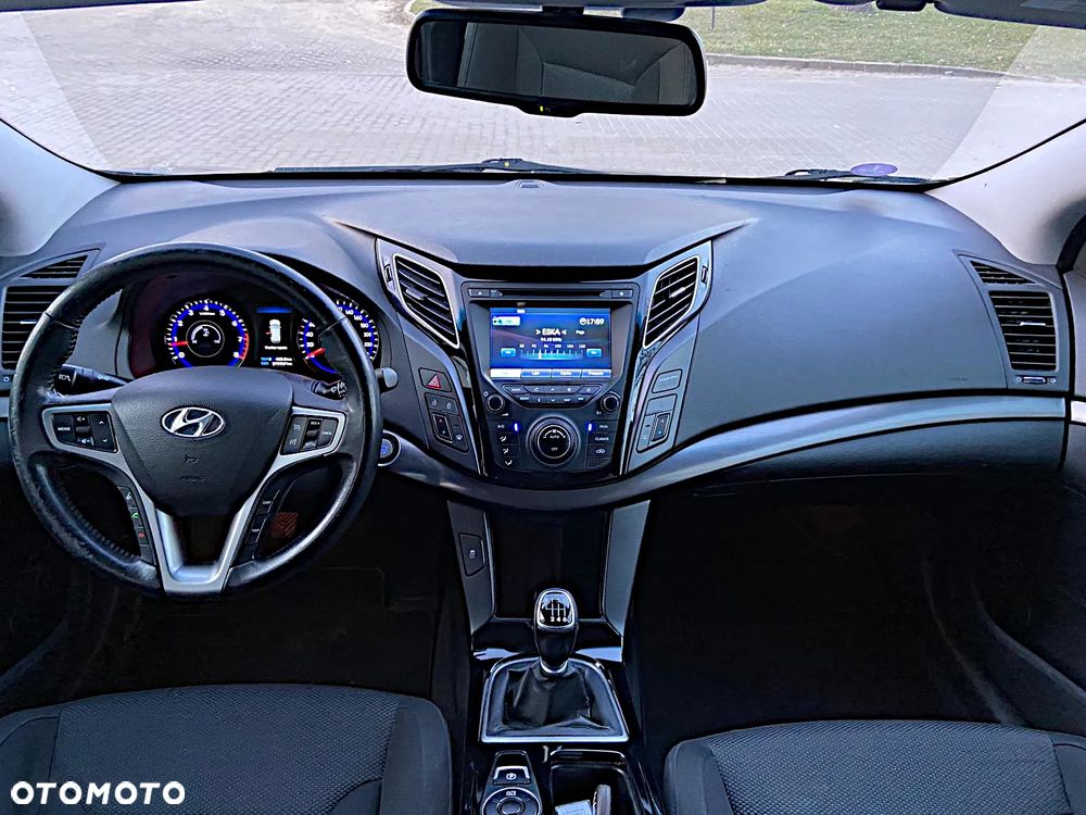 Hyundai i40 - 19