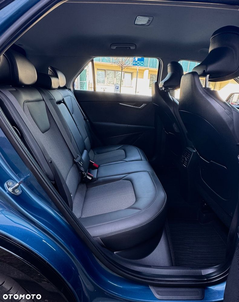 Kia Niro 1.6 GDI Plug-In Hybrid L - 28
