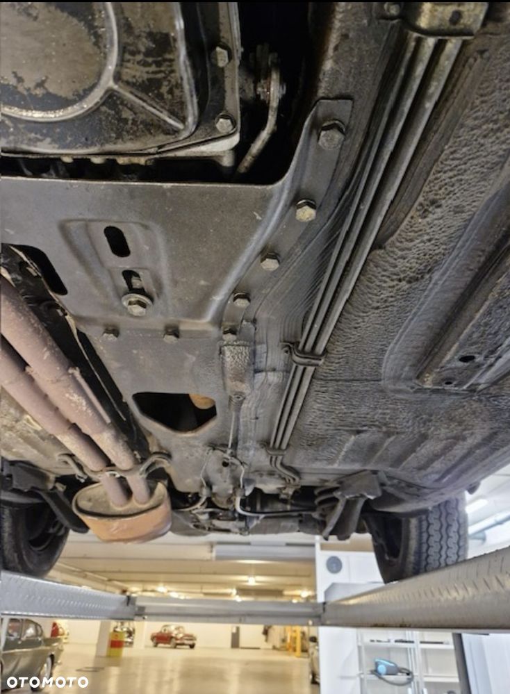 Mercedes-Benz Inny - 21