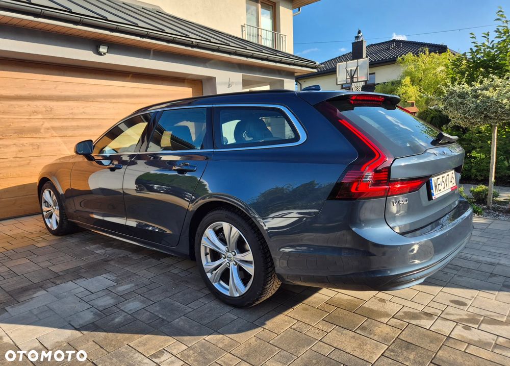 Volvo V90 B4 B Momentum Pro