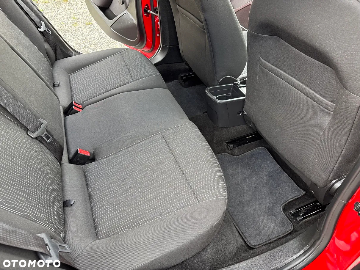 Opel Astra - 26
