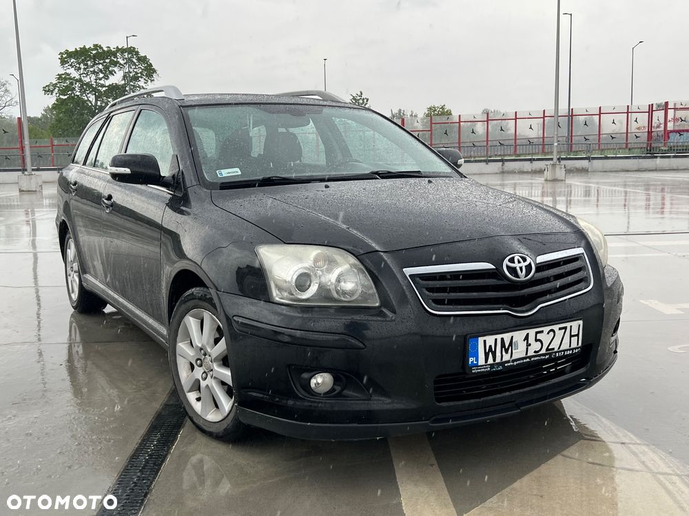 Toyota Avensis 2.0 D-4D - 1