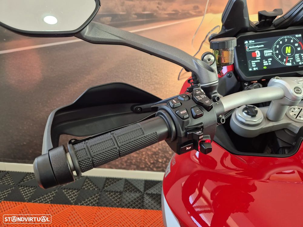 Ducati Multistrada 1200 V4 S - 10