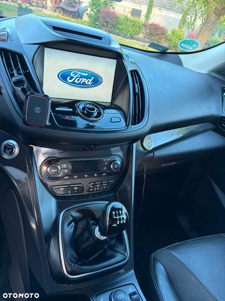 Ford Kuga 2.0 TDCi FWD Titanium - 20